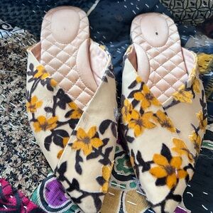 Birdies Beige Floral Pointed Slide Mules with Yellow & Black Print